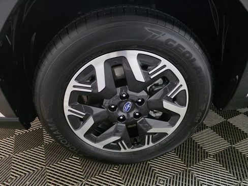 Certified 2025 Subaru Forester Premium image 10