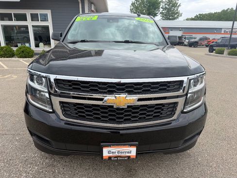 Used 2018 Chevrolet Suburban LT AWD/4WD image 8