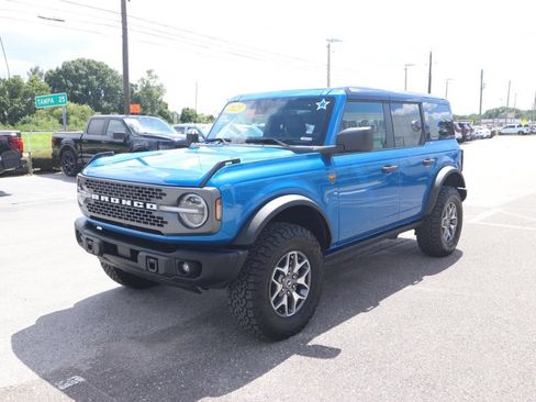 Certified 2025 Ford Bronco Badlands AWD/4WD image 5