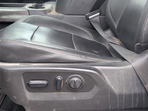 Used 2021 Chevrolet Silverado 2500 LTZ image 14