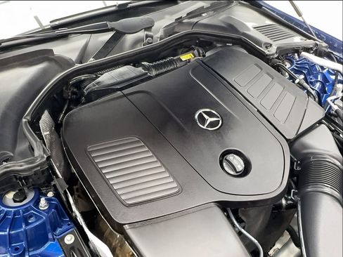 Used 2025 Mercedes-Benz CLE 300 4MATIC Coupe image 27