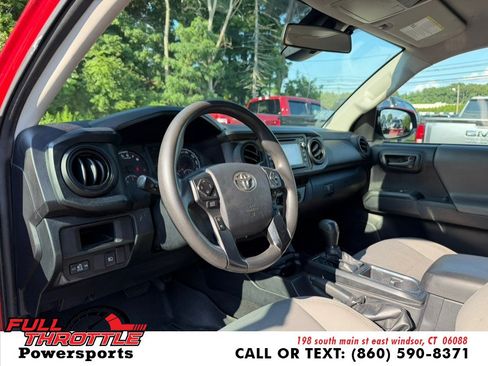 Used 2018 Toyota Tacoma SR AWD/4WD image 18