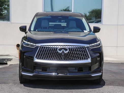 Certified 2026 INFINITI QX60 Pure w/ Cargo Package FWD image 2