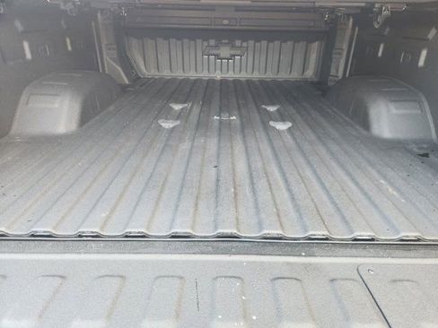 Used 2025 Chevrolet Silverado 2500 ZR2 w/ Technology Package image 43