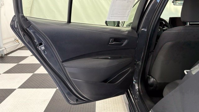 Used 2025 Toyota Corolla LE FWD image 17