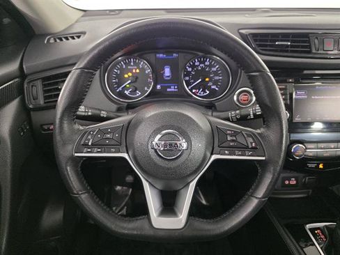 Used 2018 Nissan Rogue SL w/ Premium Package FWD image 29