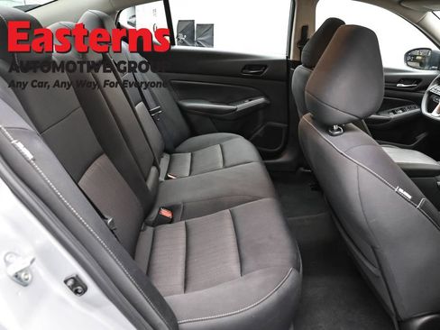 Used 2024 Nissan Altima 2.5 SV FWD image 22