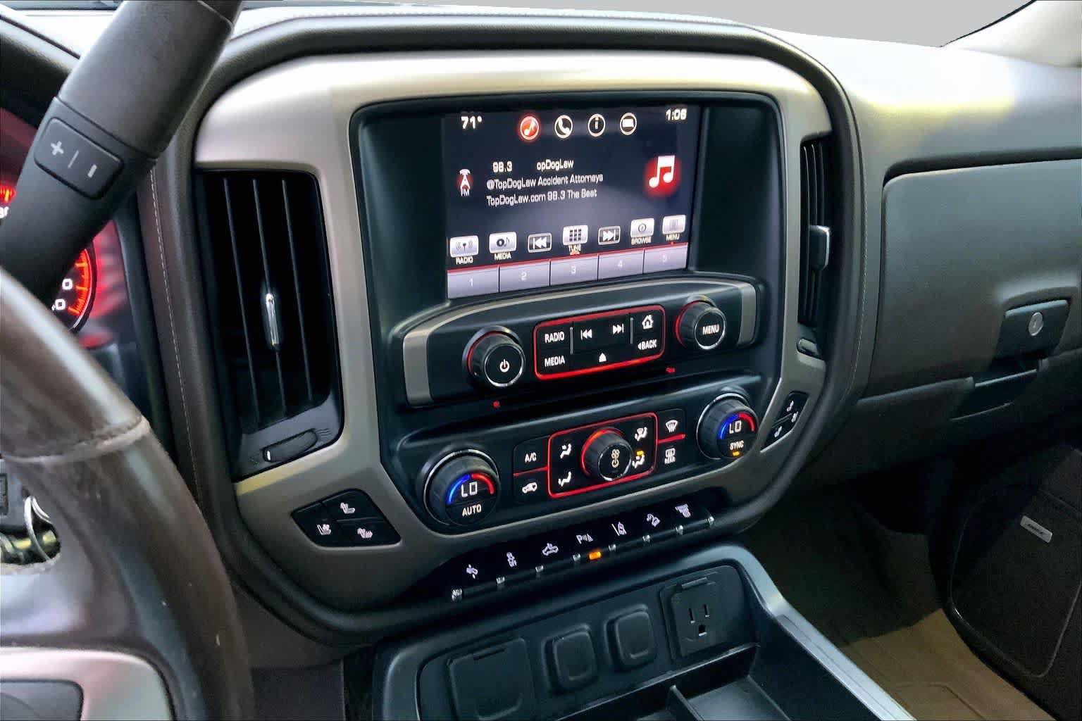Used 2016 GMC Sierra 2500 Denali w/ Duramax Plus Package AWD/4WD image 6