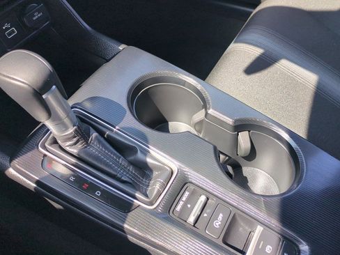 Certified 2024 Honda Civic Sport image 18