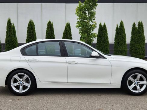 Used 2014 BMW 328i xDrive Sedan AWD/4WD image 5