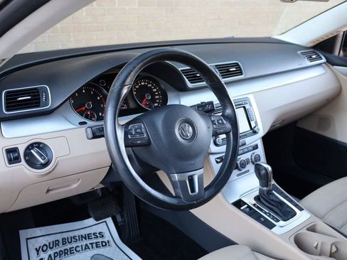 Used 2013 Volkswagen CC R-Line image 21