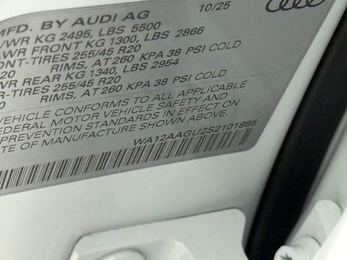 New 2025 Audi Q5 Premium Plus image 24