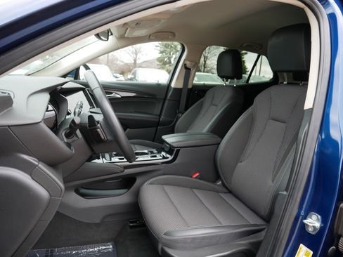 Used 2023 Buick Envision Preferred image 33