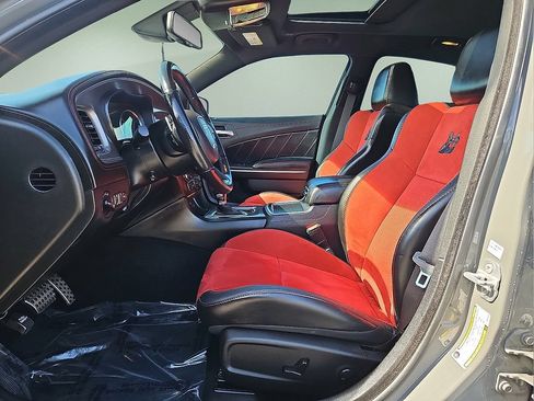 Used 2023 Dodge Charger Scat Pack w/ Plus Group RWD image 17