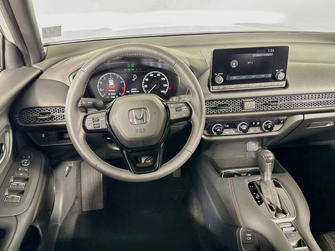 Used 2024 Honda HR-V Sport image 15