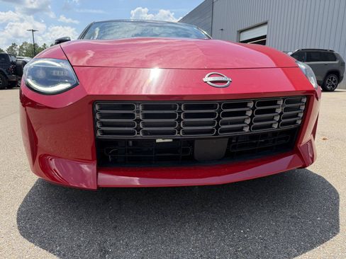 Used 2025 Nissan Z Performance w/ Floor Mat Package RWD image 20