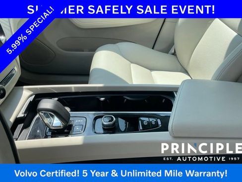 Certified 2024 Volvo XC60 B5 Plus w/ Protection Package Premier AWD/4WD image 16
