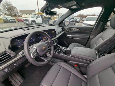 New 2026 Chevrolet Traverse LT w/ Driver Confidence Package image 20