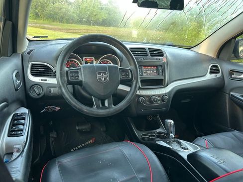 Used 2015 Dodge Journey SXT w/ Flexible Seating Group FWD image 13