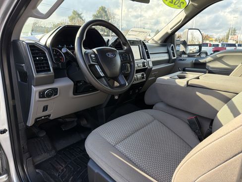 Used 2021 Ford F350 XLT w/ XLT Value Package image 9