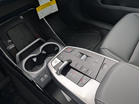 New 2026 BMW X1 xDrive28i w/ Convenience Package image 10