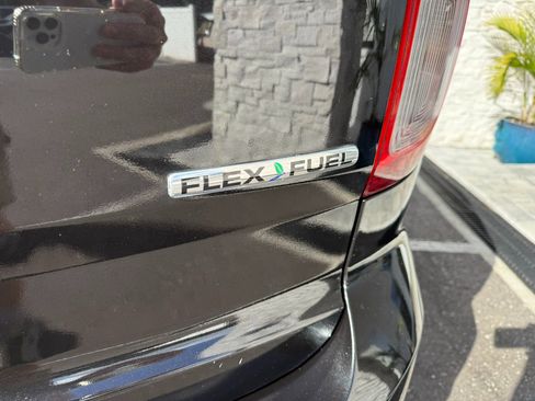 Used 2015 Ford Explorer Limited image 5