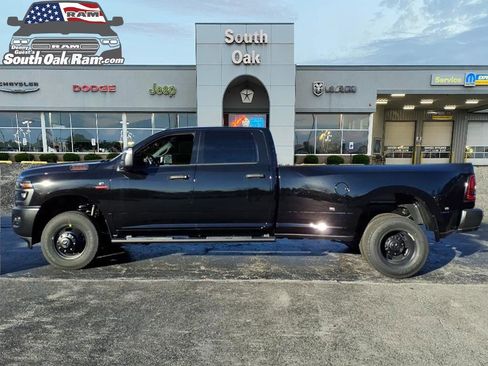 New 2026 RAM 3500 Tradesman image 3