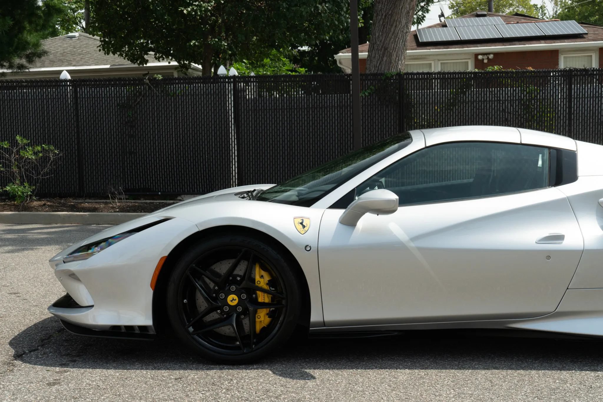 Used 2022 Ferrari F8 Tributo RWD image 48