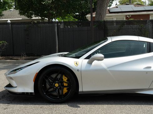 Used 2022 Ferrari F8 Tributo RWD image 48