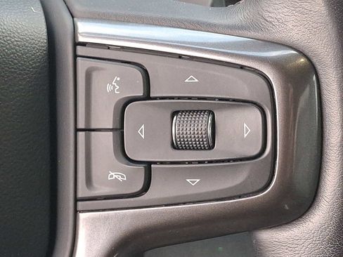 Used 2022 Chevrolet Silverado 1500 ZR2 w/ Technology Package AWD/4WD image 22