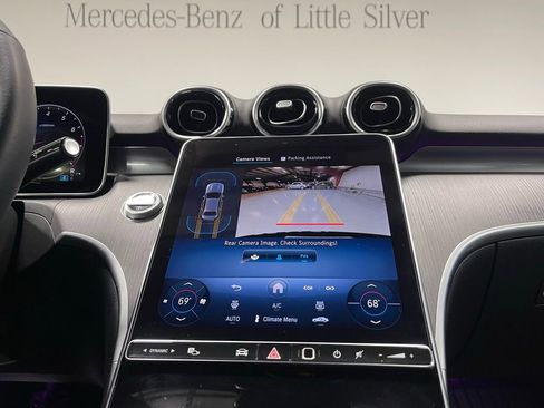 Used 2025 Mercedes-Benz C 300 4MATIC Sedan image 34