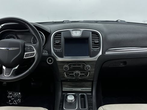 Used 2021 Chrysler 300 Touring L w/ Popular Equipment Group image 29