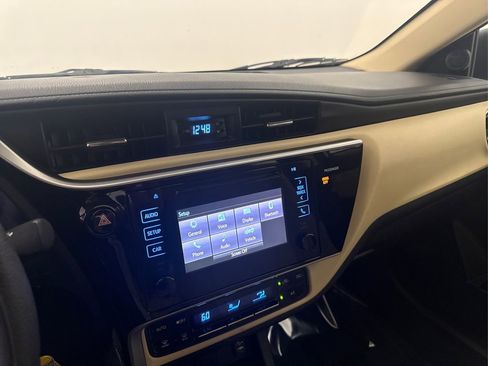 Used 2017 Toyota Corolla LE FWD image 40