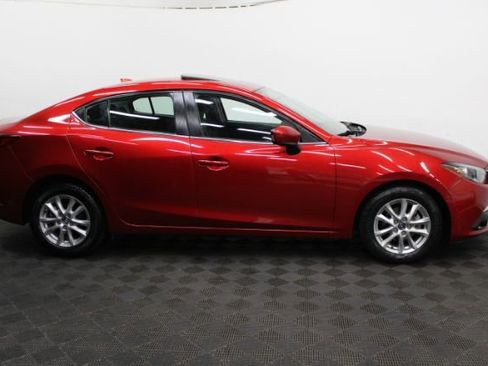 Used 2015 MAZDA MAZDA3 i Touring w/ Technology Package image 4