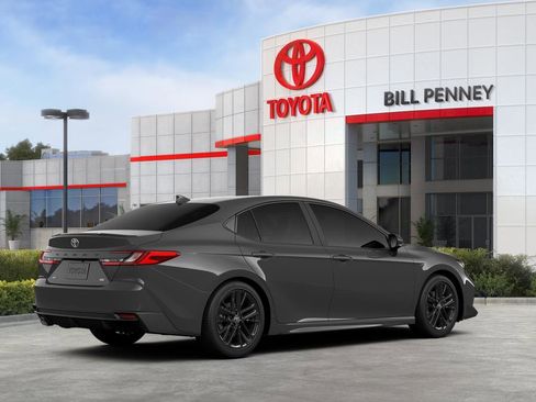 New 2026 Toyota Camry SE FWD image 10