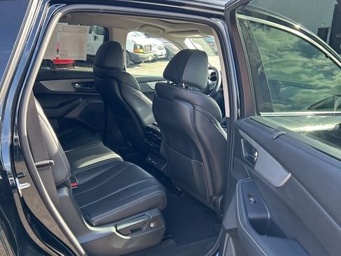 Used 2023 Acura MDX SH-AWD w/ Technology Package image 6