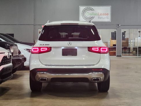Used 2022 Mercedes-Benz GLB 250 image 8