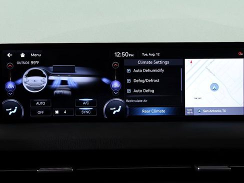 Used 2025 Genesis GV70 2.5T w/ Select Package image 28