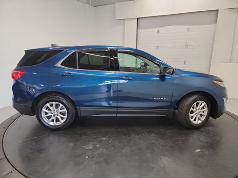 Used 2019 Chevrolet Equinox LT w/ Driver Convenience Package FWD image 11