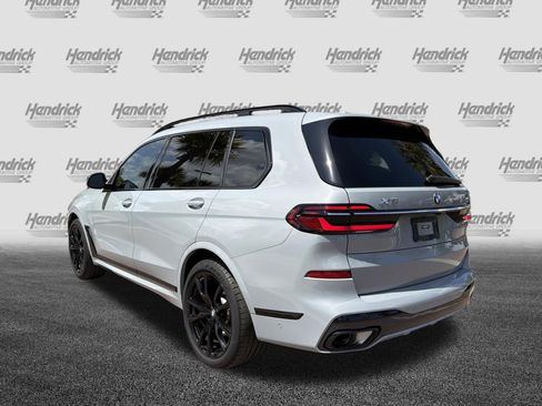 Used 2023 BMW X7 xDrive40i w/ Executive Package image 8