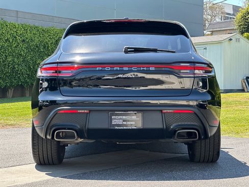 Certified 2025 Porsche Macan AWD/4WD image 7