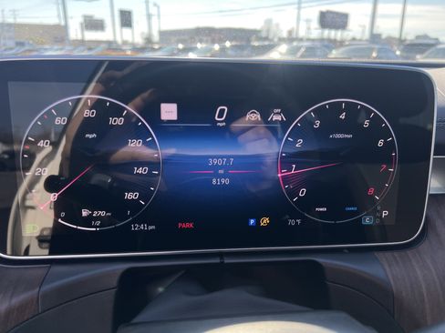 Used 2025 Mercedes-Benz C 300 Sedan image 22