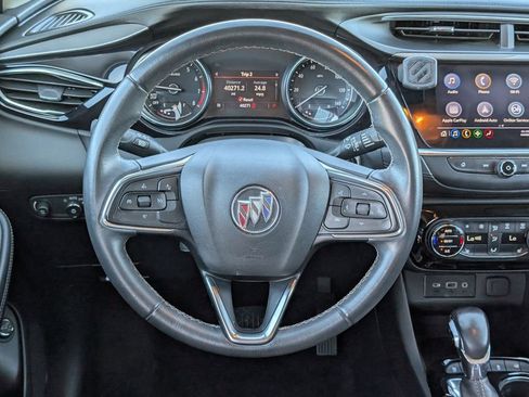 Used 2022 Buick Encore GX Select image 15