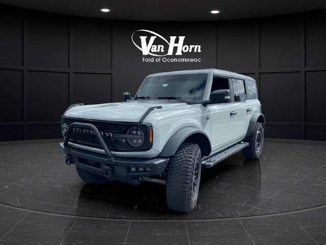 Used 2024 Ford Bronco Wildtrak AWD/4WD image 3