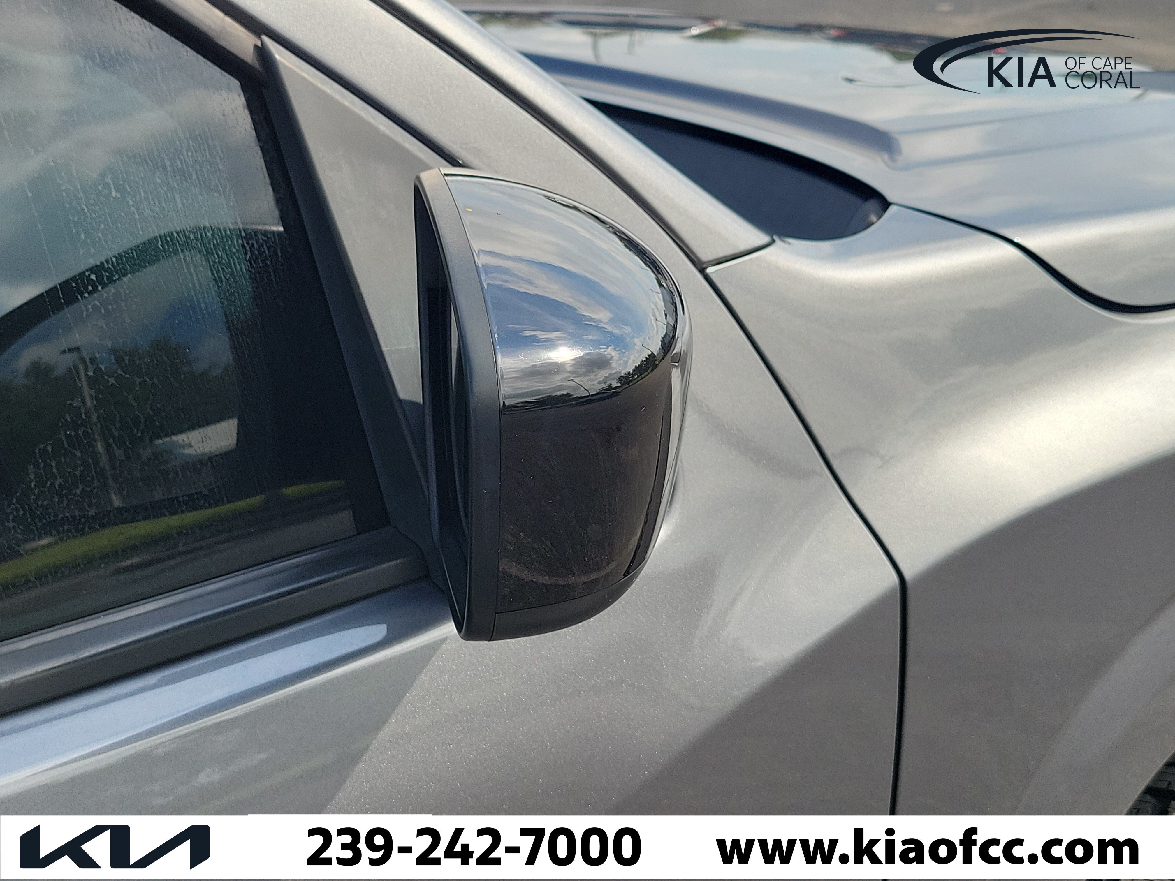 Used 2023 Nissan Frontier SV w/ Midnight Edition Package AWD/4WD image 8
