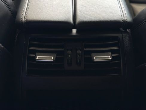 Used 2015 BMW 550i Sedan RWD image 38
