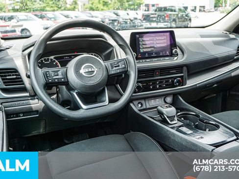 Used 2024 Nissan Rogue S FWD image 27