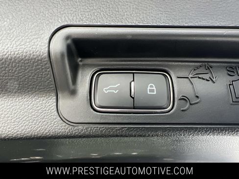 Used 2023 Ford Explorer XLT w/ Equipment Group 202A image 12