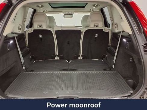 Used 2024 Volvo XC90 B5 Plus w/ Protection Package Premier image 14