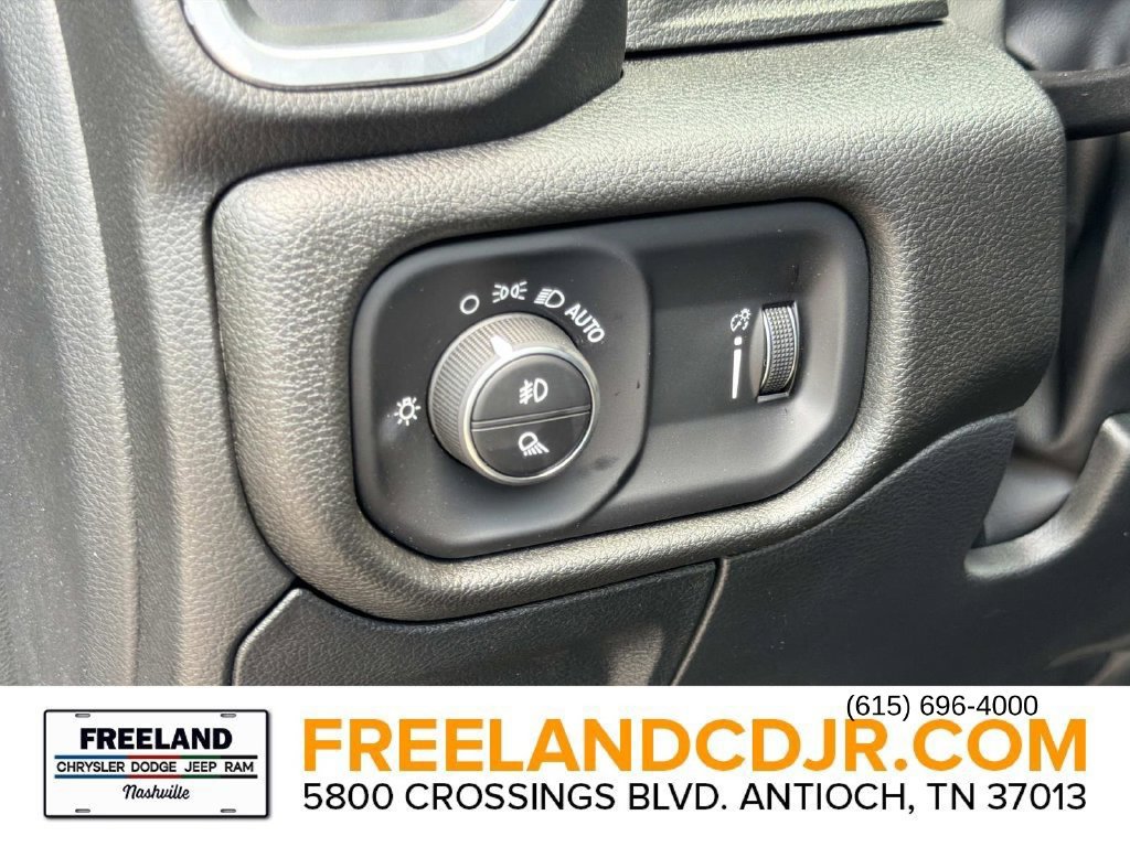 New 2026 RAM 1500 Express AWD/4WD image 23